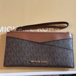Michael Kors Tan and Gold Zip Card Pouch